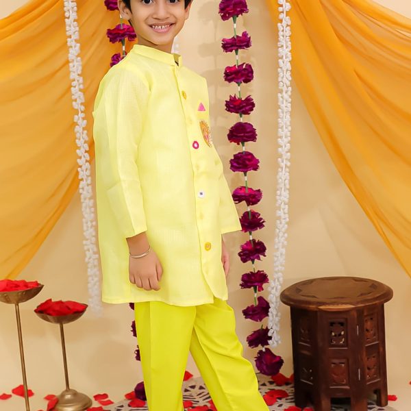 Kurta pajama