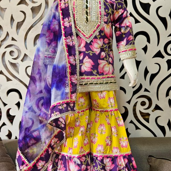 Kurti sharara